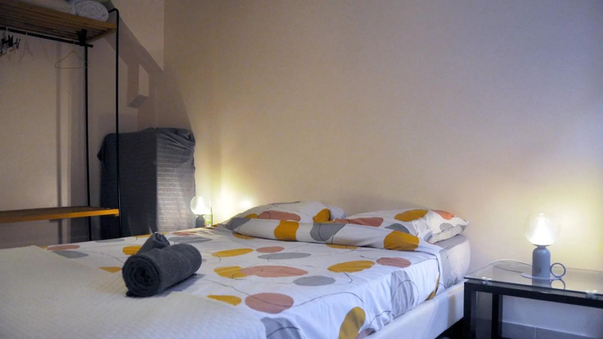 Cozy 1-Bedroom Apartment Near Vieux-Port Marsilya Fransa