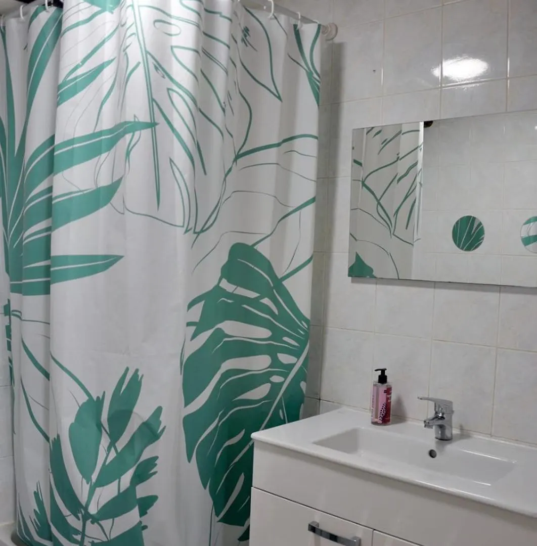 Cozy 1-Bedroom Apartment Near Vieux-Port Marseilles